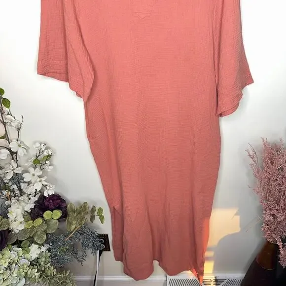 BAREFOOT DREAMS Malibu Sun Soaked Crinkle Cotton Gauze Caftan Maxi Dress {II26} - Picture 5 of 9